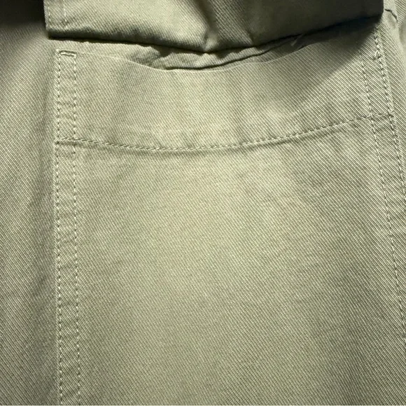 Vince| NWT Olive Green Women's Jacket Size Medium - Picture 5 of 8